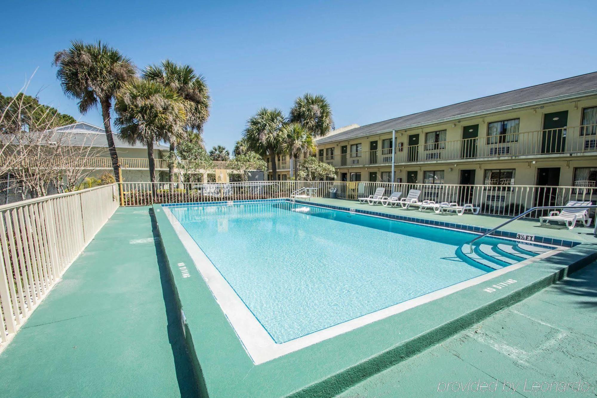Country Hearth Inn- Kissimmee Bagian luar foto